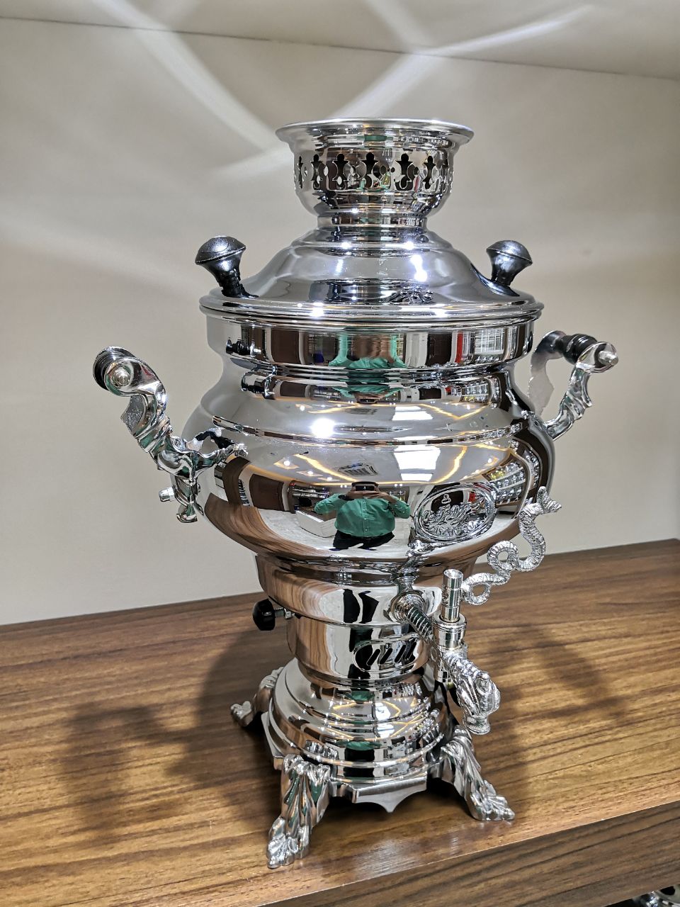 تصویر سماور گازی 6 لیتری سانا ساده سروش sorosh