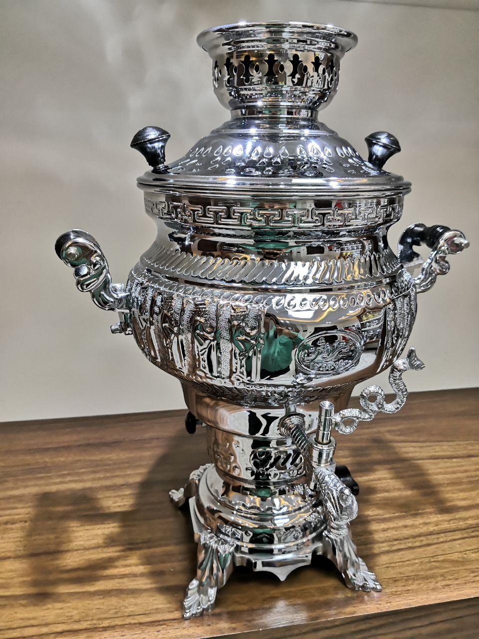 تصویر سماور گازی 6 لیتری سانا قلمکار سروش sorosh